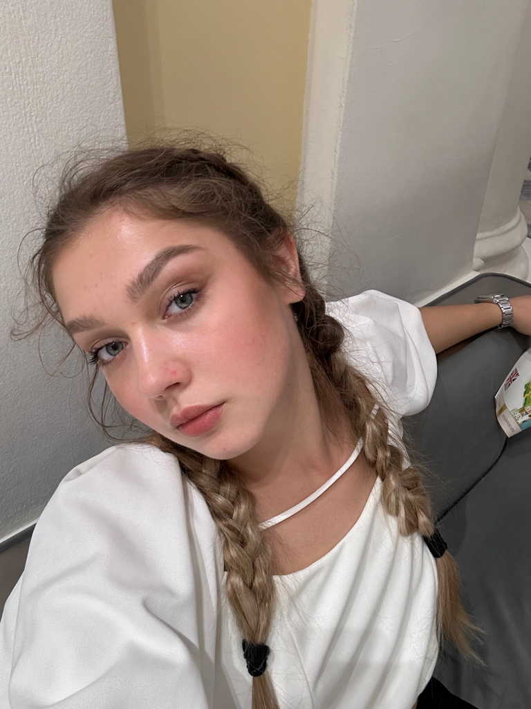 Полина Лодатко