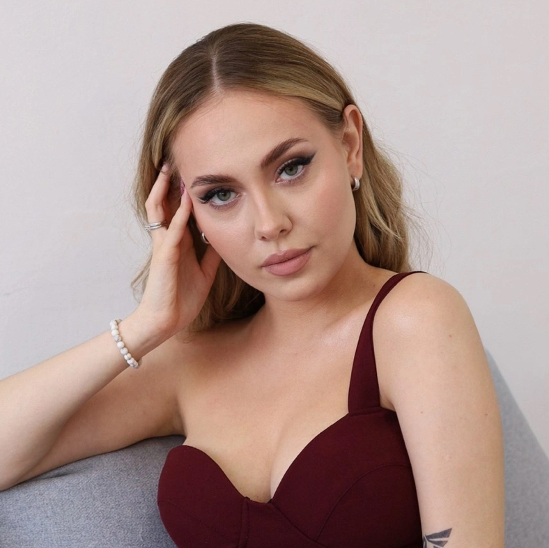 Елизавета Исакова