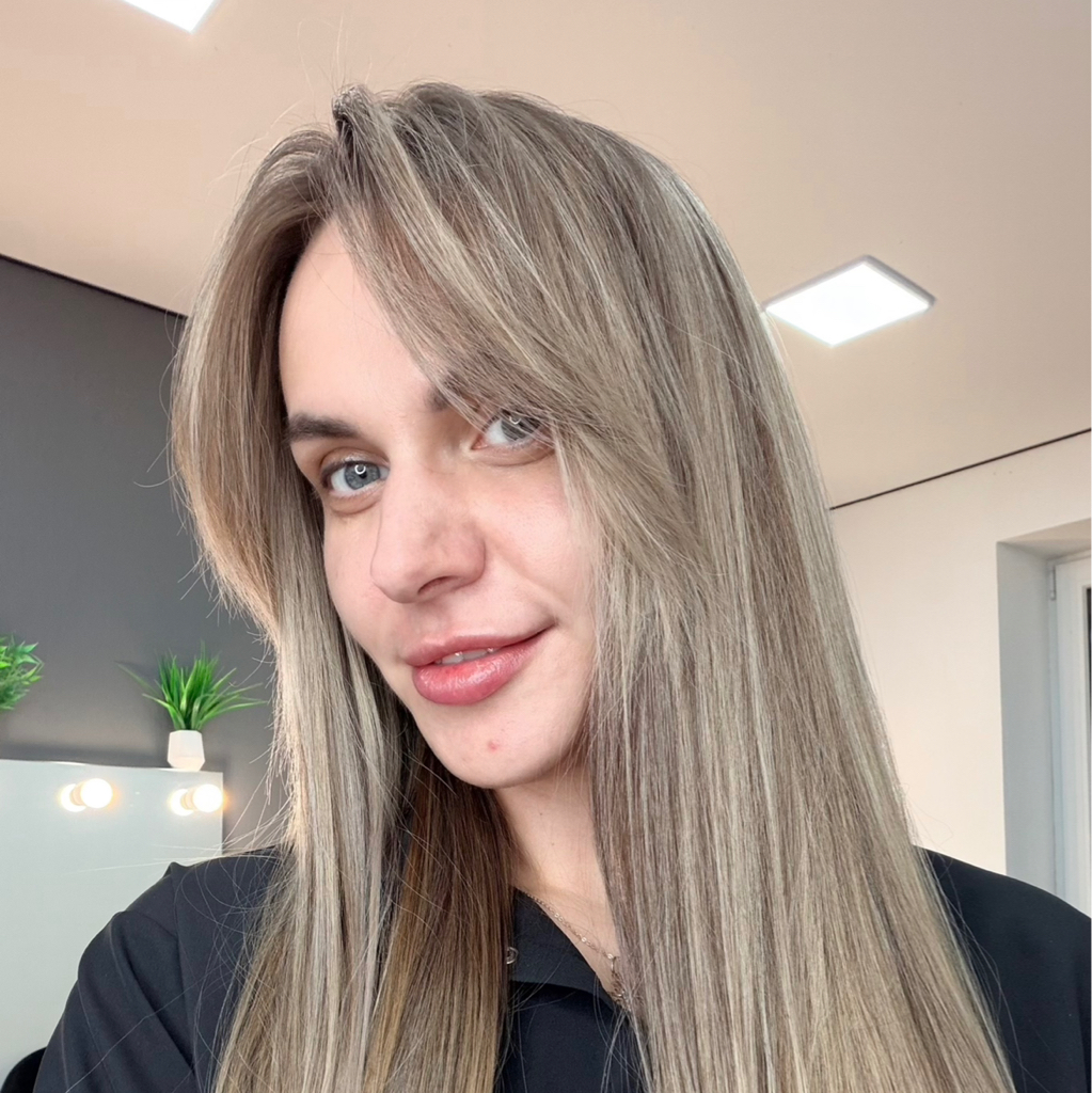 Юлия я Хлебодарова